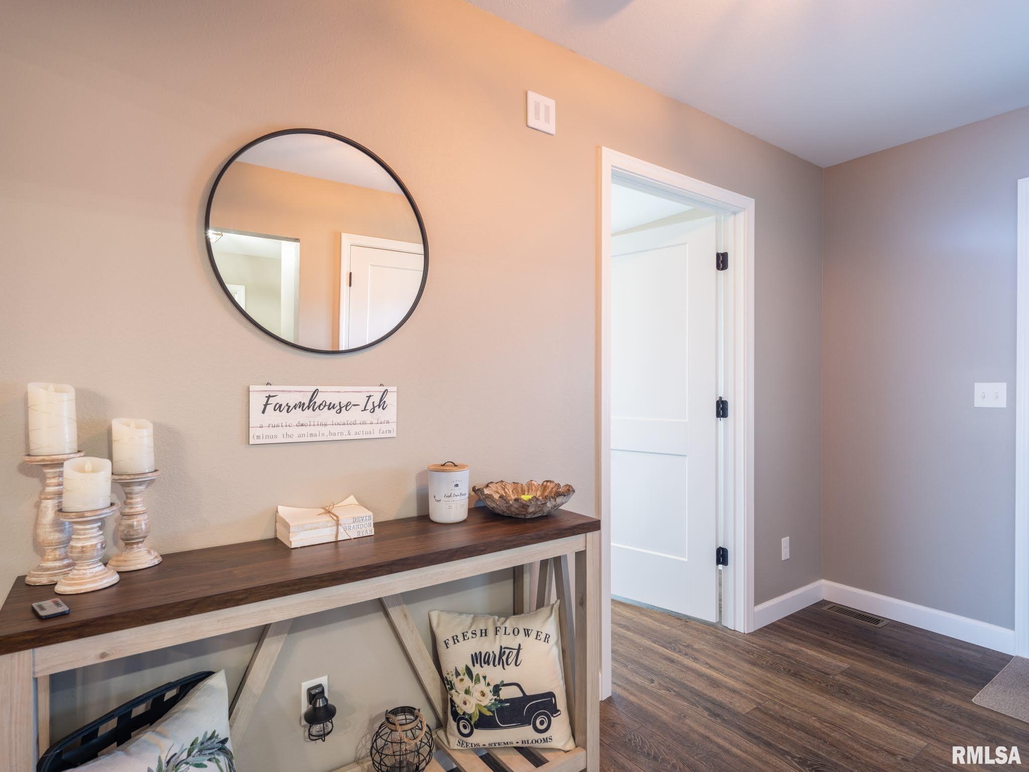 180 East Miller Road Edelstein, IL 61526 - Photo 8 of 51 Gallery Image 8