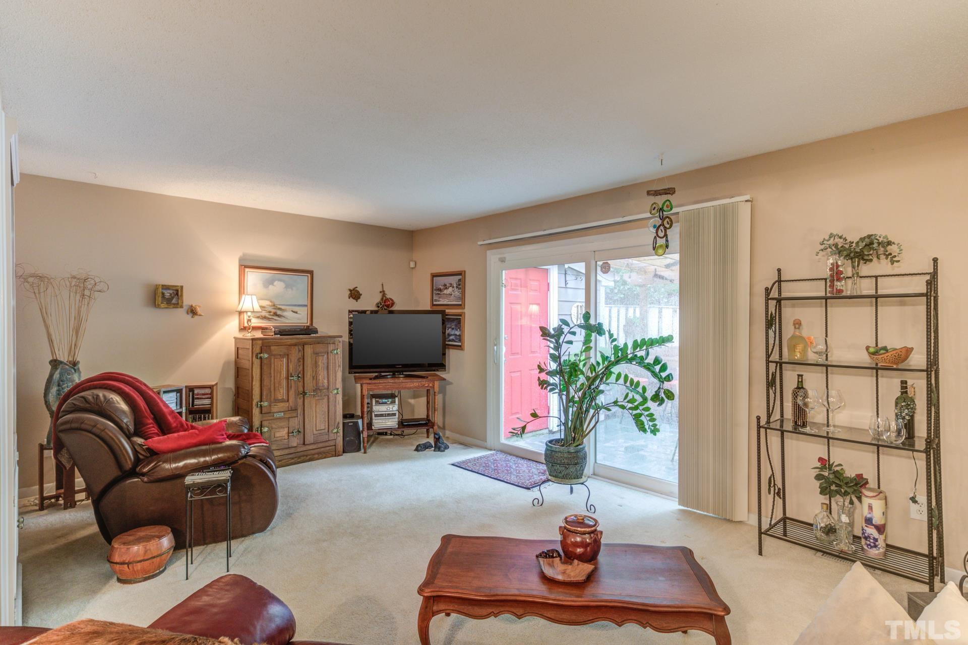 817 Green Ridge Drive Raleigh, NC 27609 - Photo 13 of 24