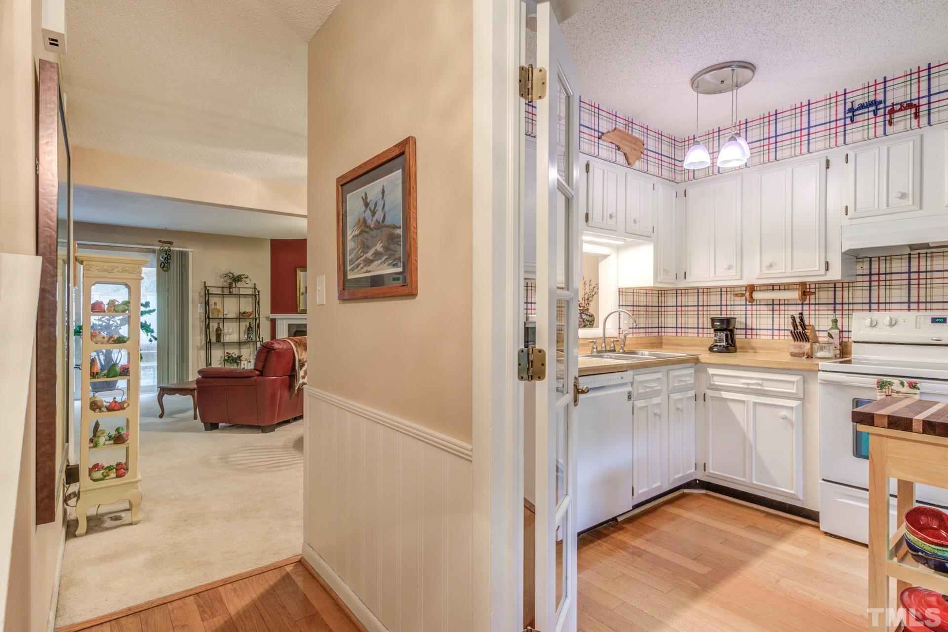 817 Green Ridge Drive Raleigh, NC 27609 - Photo 6 of 24