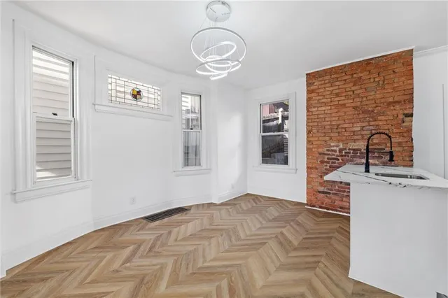 $349,900 | 23 Craighead Street, Pittsburgh, PA 15211