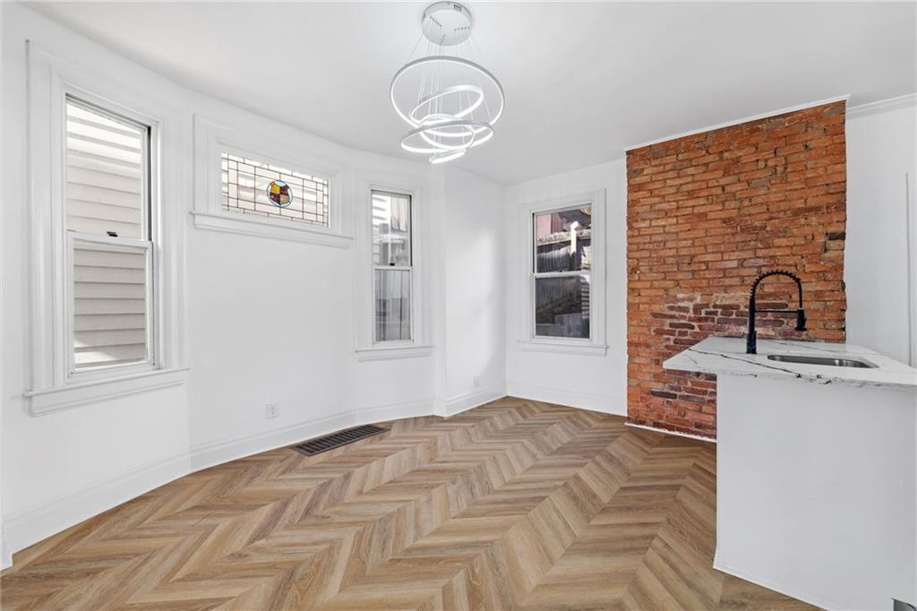 23 Craighead Street Pittsburgh, PA 15211 - Photo 13 of 41