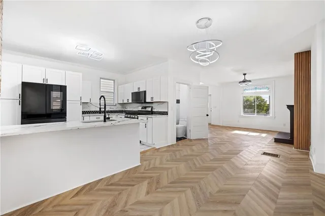 $349,900 | 23 Craighead Street, Pittsburgh, PA 15211