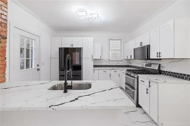 $349,900 | 23 Craighead Street, Pittsburgh, PA 15211