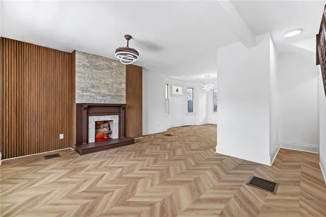 $349,900 | 23 Craighead Street, Pittsburgh, PA 15211