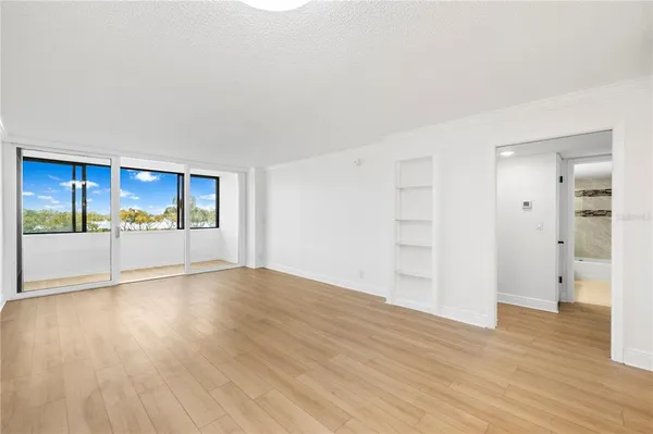 $230,000 | 2618 Cove Cay Drive, Unit 206, Clearwater, FL 33760