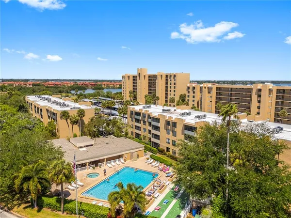 $230,000 | 2618 Cove Cay Drive, Unit 206, Clearwater, FL 33760
