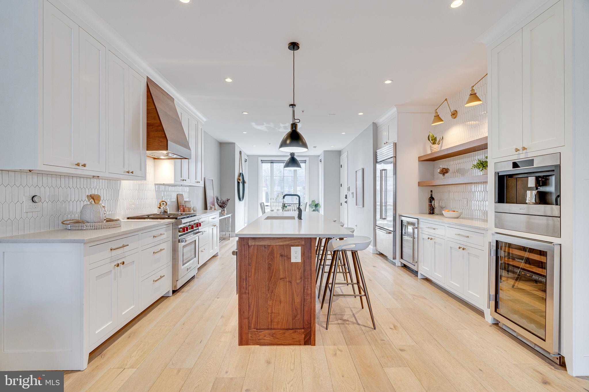467 M Street Northwest, Unit 1 Washington, DC 20001 - Photo 11 of 43 Kitchen/Dining