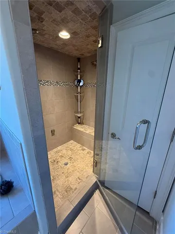 $845,000 | 8521 Parkchester Place, Oak Ridge, NC 27310