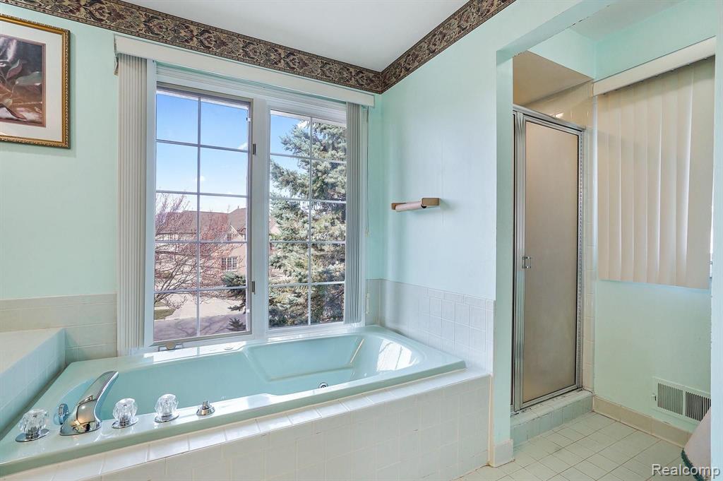 3121 Hedgewood Lane Rochester Hills, MI 48309 - Photo 21 of 38