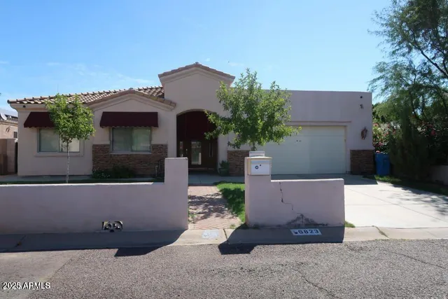 $4,000 | 6823 North 14th Street, Phoenix, AZ 85014