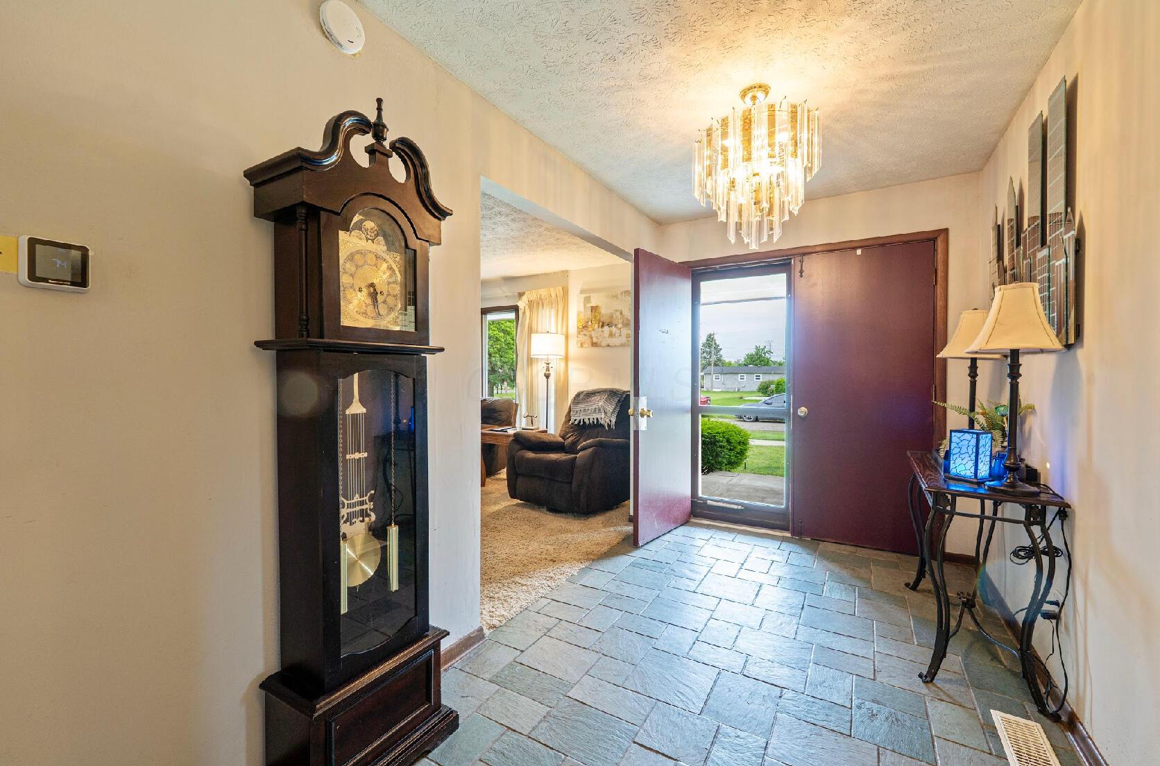 300 Stockbridge Road Columbus, OH 43207 - Photo 5 of 40 Entry way featuring double doors and slate tiles