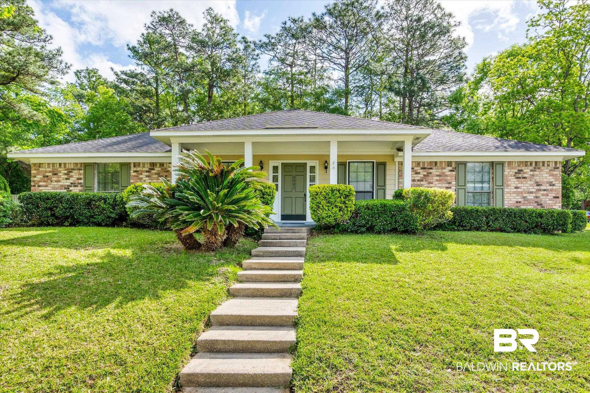 3041 Southridge Road East Mobile, AL 36693 - Photo 1 of 20