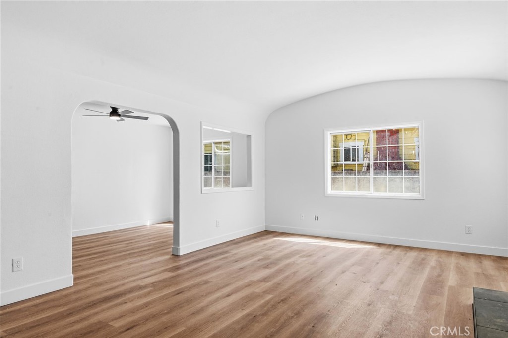 4874 Park Riverside Ca Riverside, CA 92507 - Photo 4 of 35 Gallery Image 4