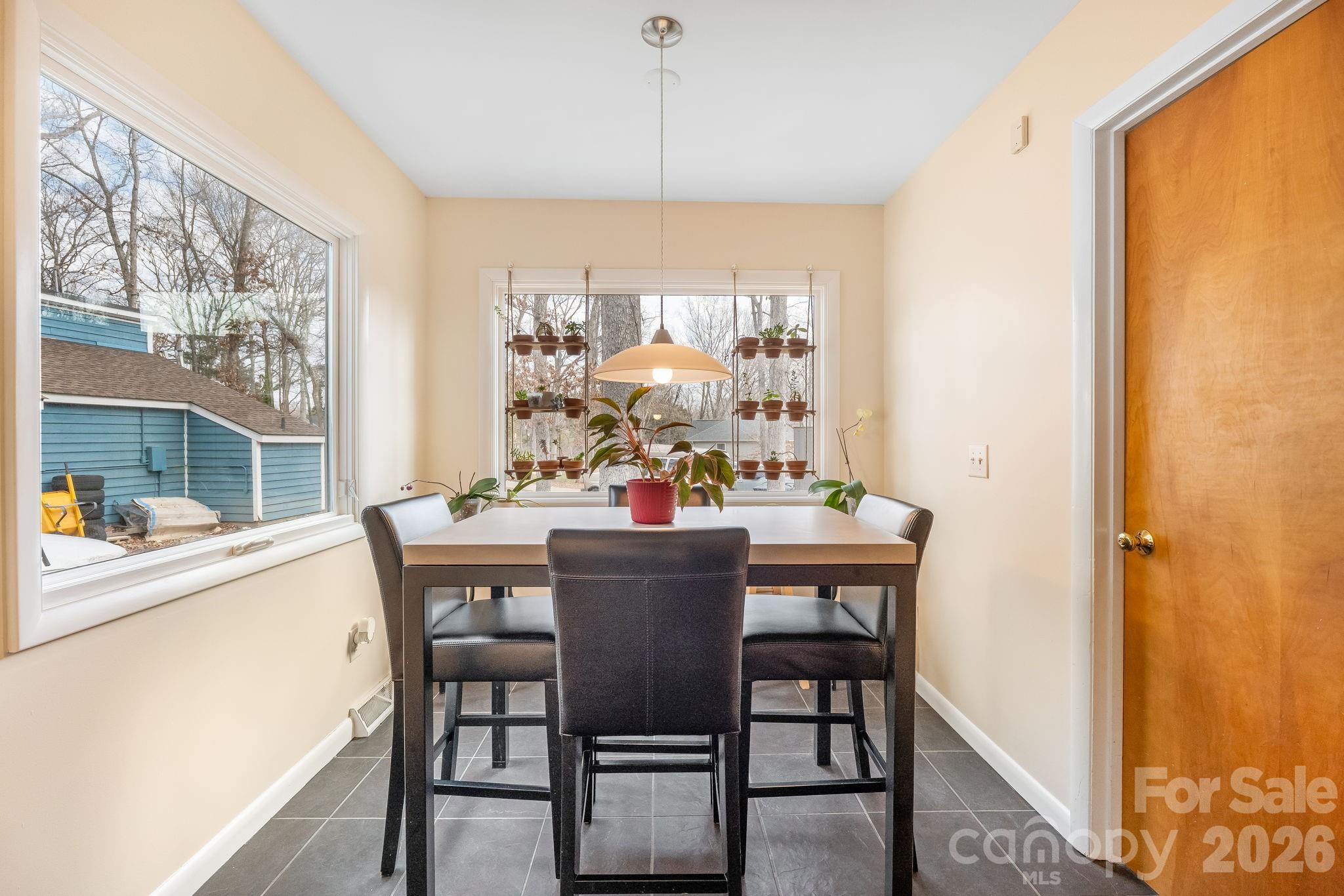 600 Boyce Road Charlotte, NC 28211 - Photo 10 of 34 Gallery Image 10