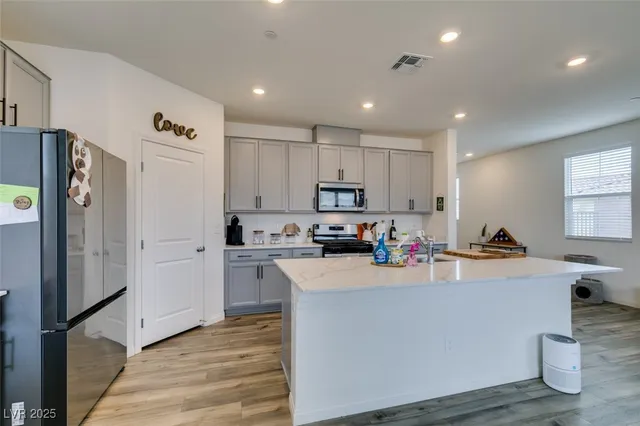 $575,000 | 2993 Gallarate Drive, Henderson, NV 89044