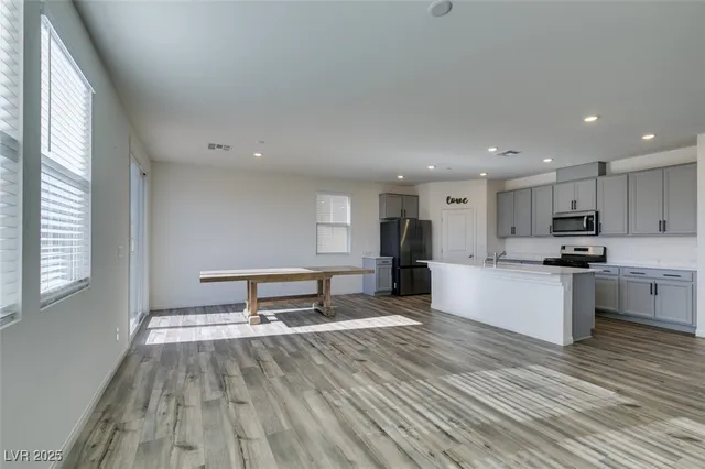 $565,000 | 2993 Gallarate Drive, Henderson, NV 89044