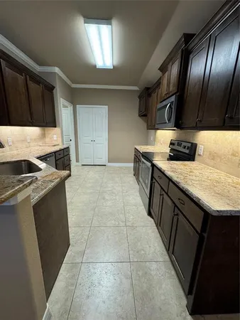 $1,800 | 8805 Kiowa Drive, Greenville, TX 75402