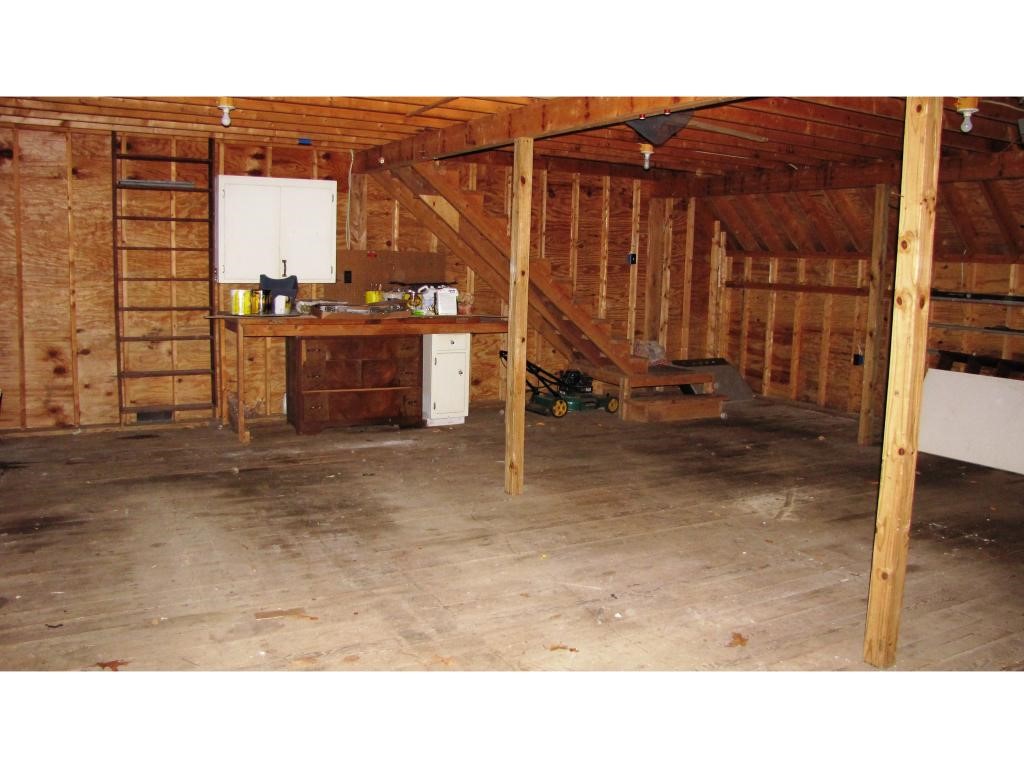 35 Oak Hill Road Williamsville, VT 05362 - Photo 19 of 23 Gallery Image 19