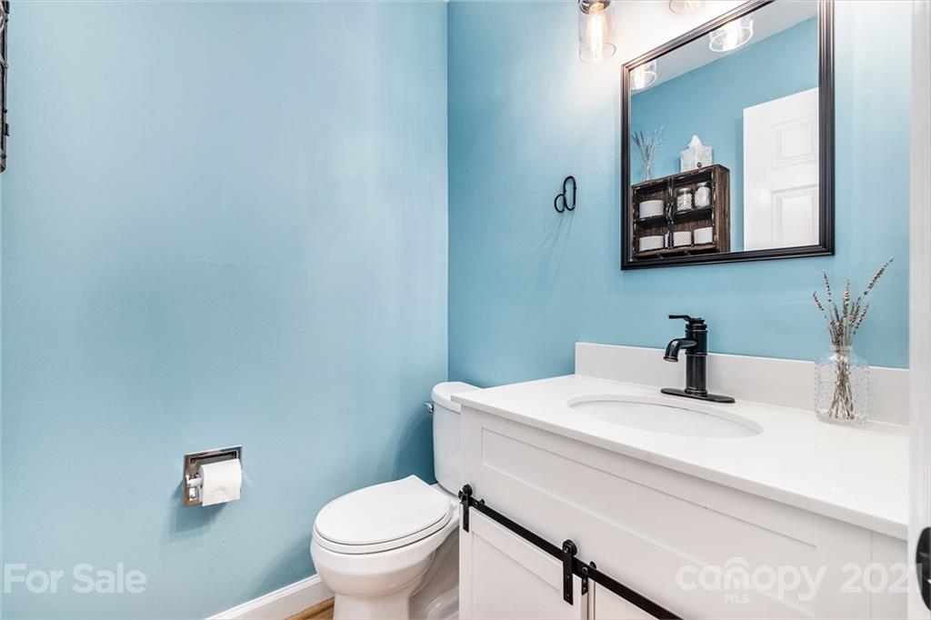 2626 Park Road, Unit D Charlotte, NC 28209 - Photo 16 of 21 Gallery Image 16