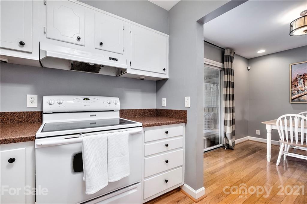2626 Park Road, Unit D Charlotte, NC 28209 - Photo 9 of 21 Gallery Image 9