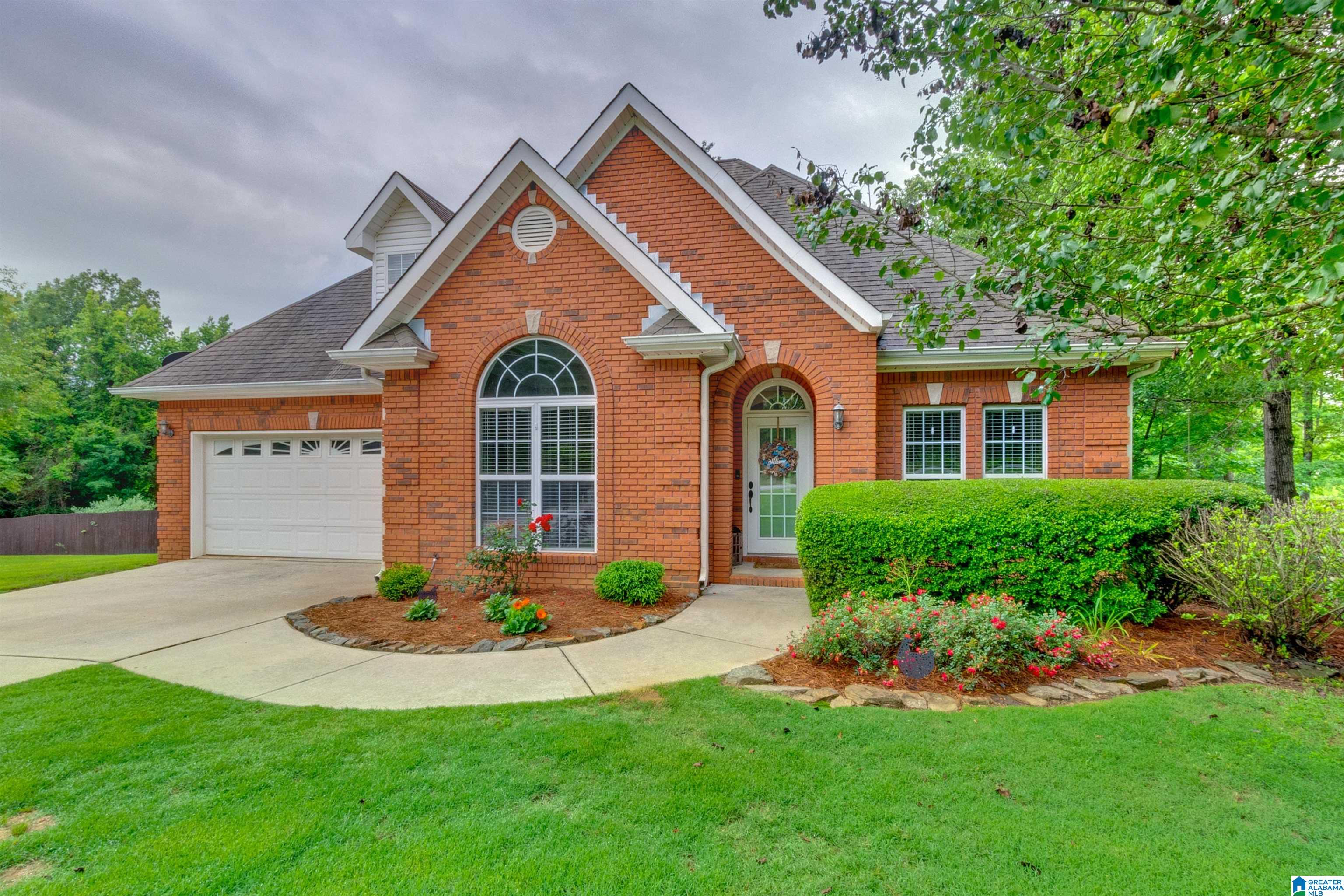 2565 Yellow Leaf Road Clanton, AL 35045 - Photo 1 of 53