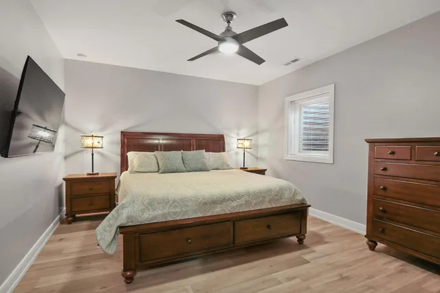 $1,099,000 | 3705 Elio Way, Valparaiso, IN 46385