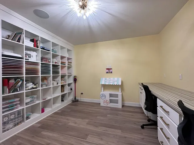 $1,099,000 | 3705 Elio Way, Valparaiso, IN 46385