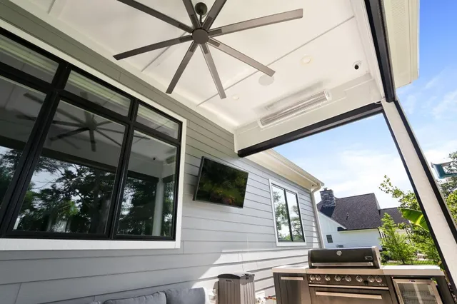 $1,099,000 | 3705 Elio Way, Valparaiso, IN 46385