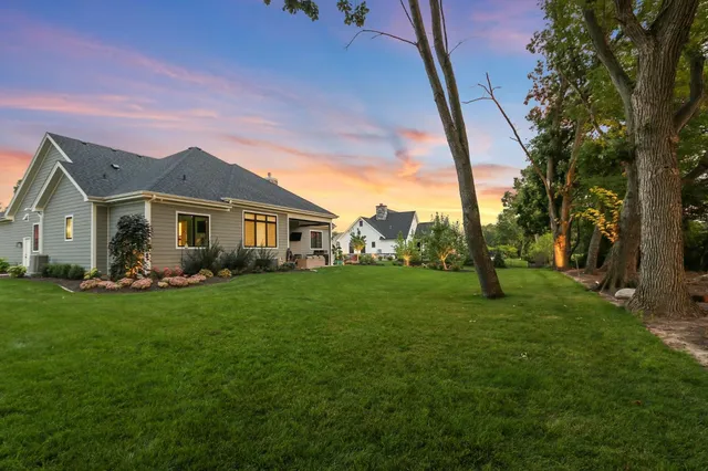 $1,099,000 | 3705 Elio Way, Valparaiso, IN 46385