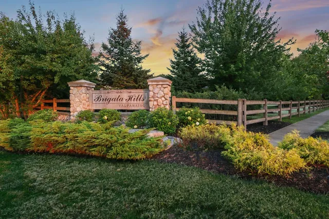 $1,099,000 | 3705 Elio Way, Valparaiso, IN 46385