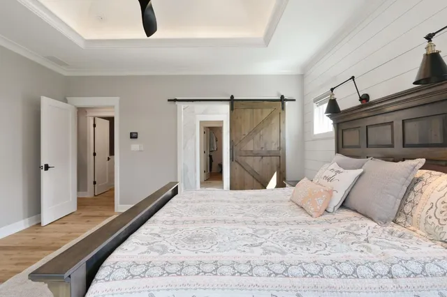 $1,099,000 | 3705 Elio Way, Valparaiso, IN 46385