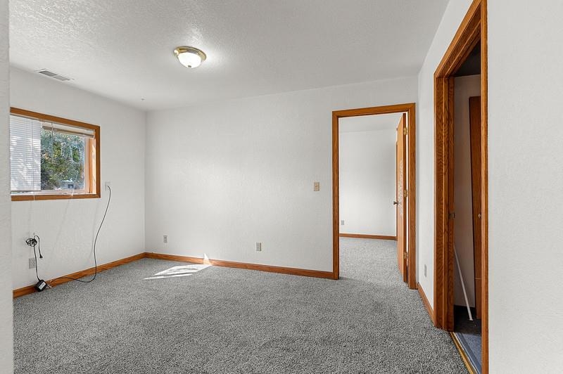 N1565 Lyman Road Waupaca, WI 54981 - Photo 28 of 36 Gallery Image 28