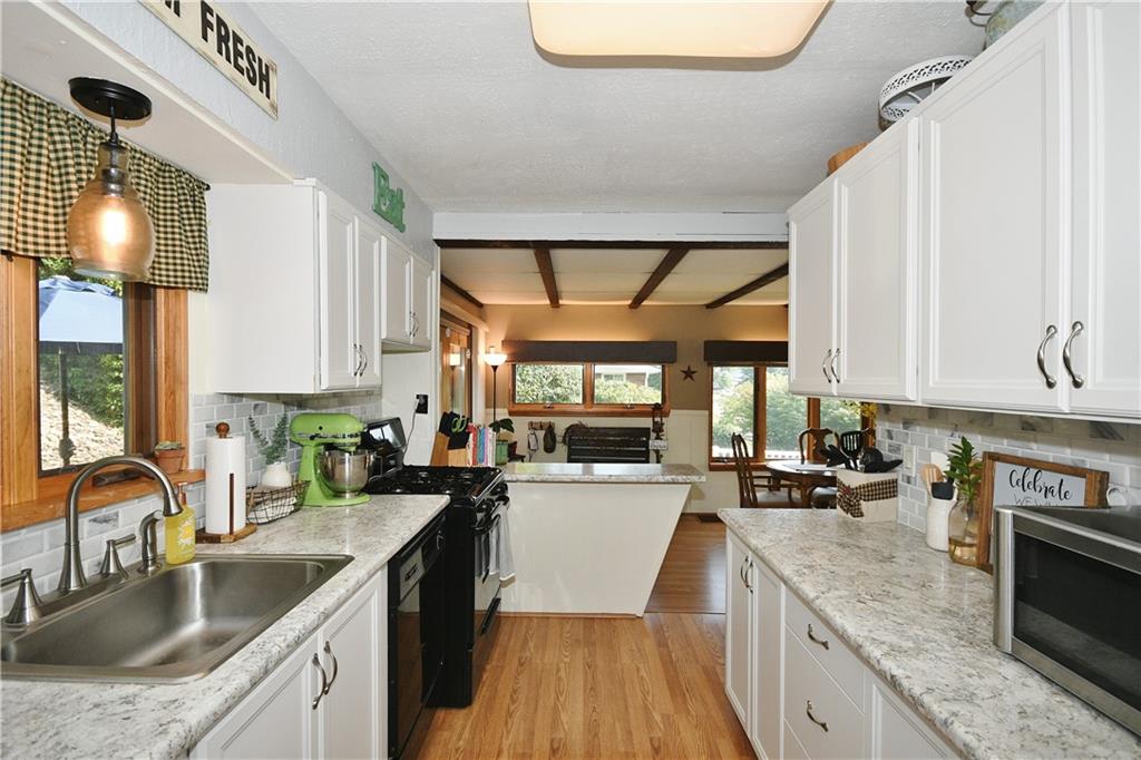 148 Wray Large Road Jefferson Hills, PA 15025 - Photo 9 of 24 Gallery Image 9