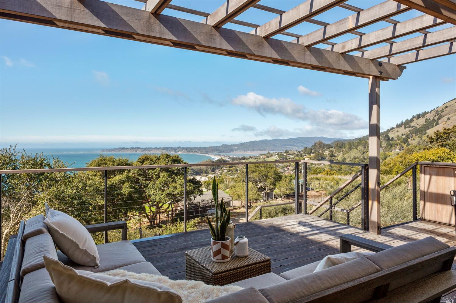 6976 Panoramic Highway Stinson Beach, CA 94970 - Photo 26 of 92