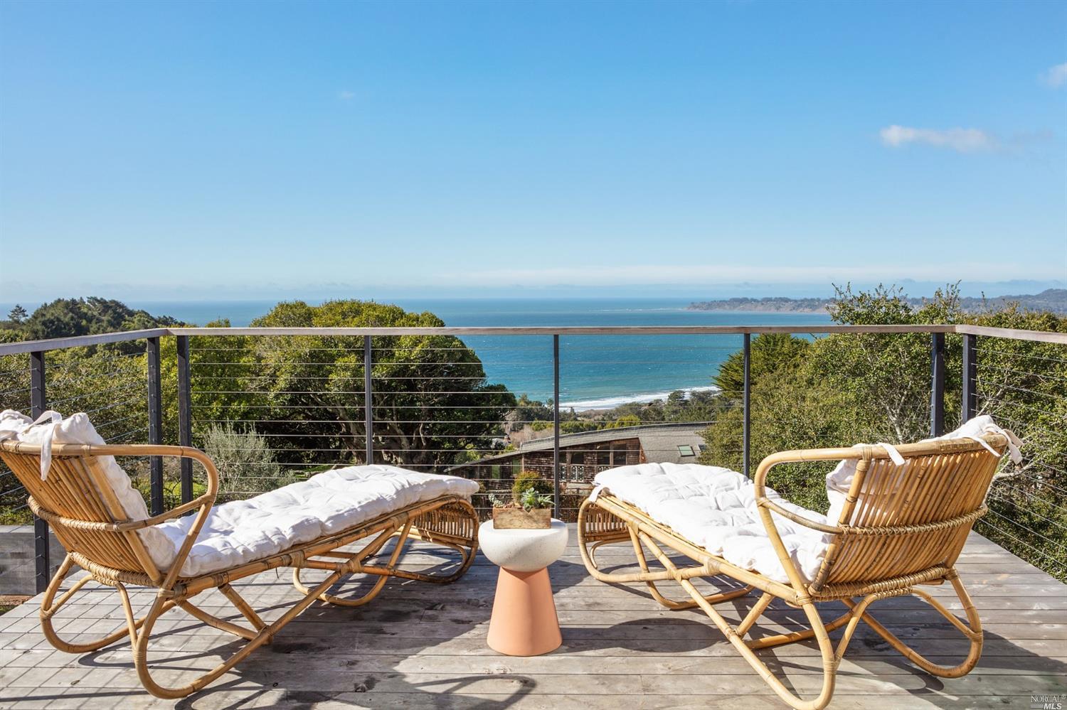 6976 Panoramic Highway Stinson Beach, CA 94970 - Photo 33 of 92