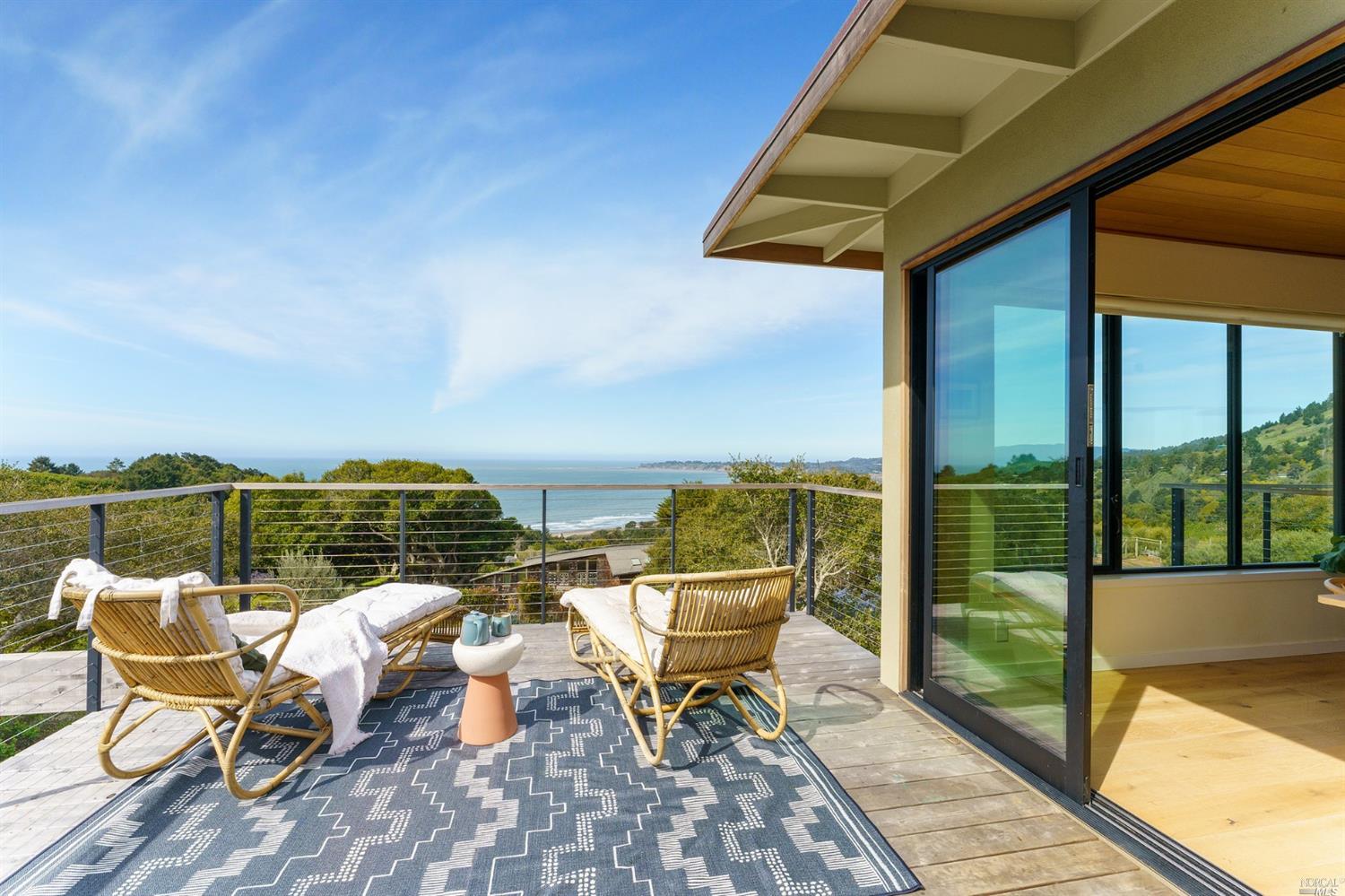 6976 Panoramic Highway Stinson Beach, CA 94970 - Photo 34 of 92