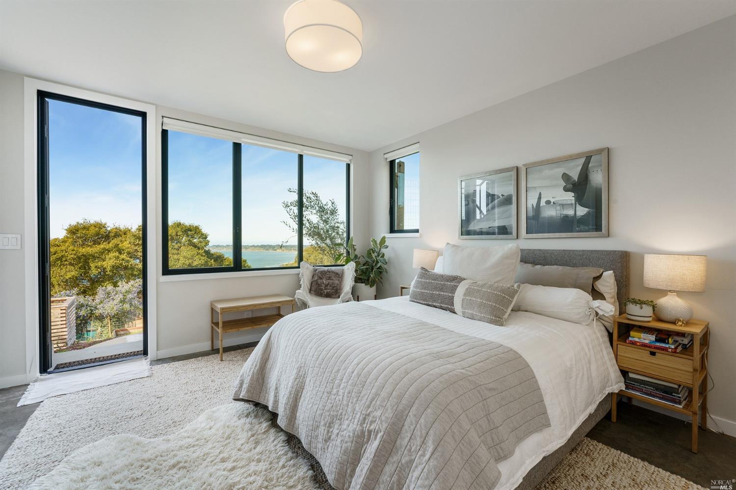 6976 Panoramic Highway Stinson Beach, CA 94970 - Photo 43 of 92