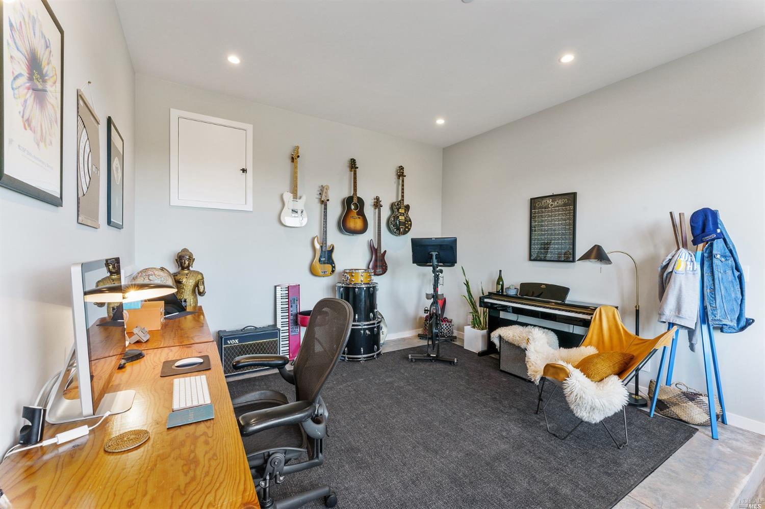 6976 Panoramic Highway Stinson Beach, CA 94970 - Photo 48 of 92