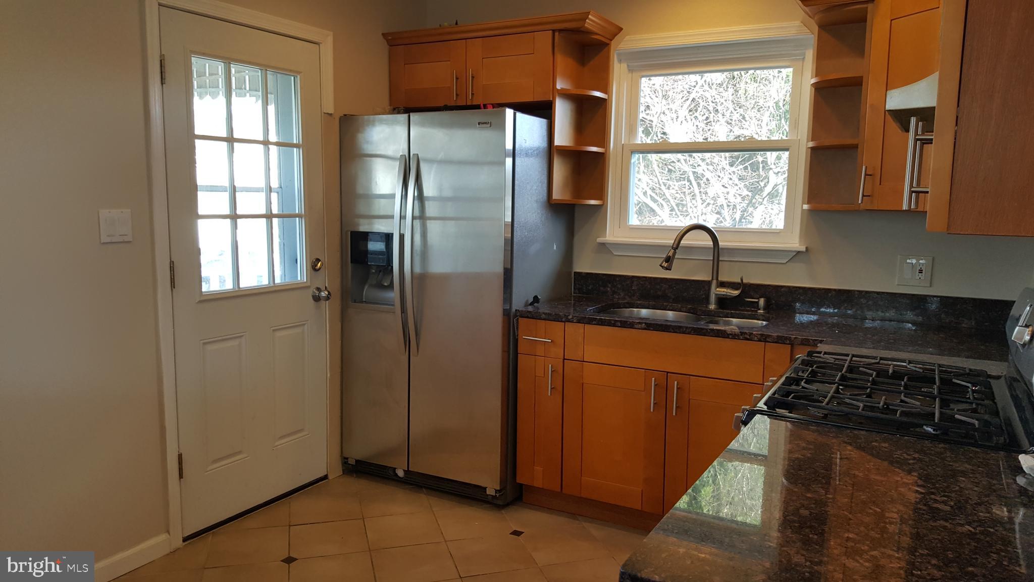 202 Highfalcon Road Reisterstown, MD 21136 - Photo 3 of 38 Kitchen