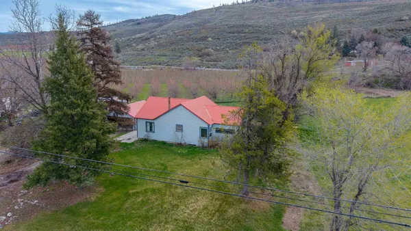 $249,999 | 31308 A Highway, Tonasket, WA 98855