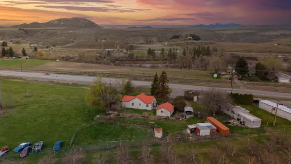 $249,999 | 31308 A Highway, Tonasket, WA 98855