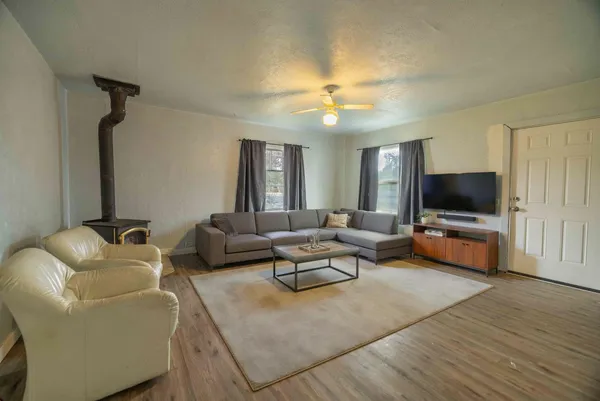 $249,999 | 31308 A Highway, Tonasket, WA 98855