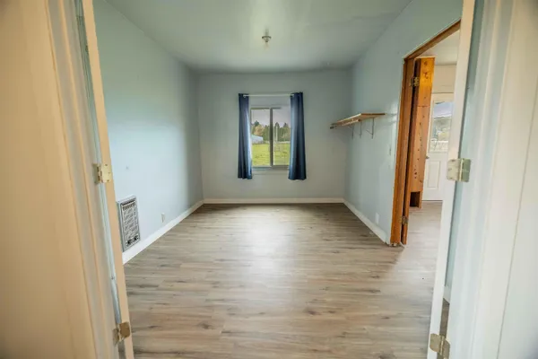 $249,999 | 31308 A Highway, Tonasket, WA 98855