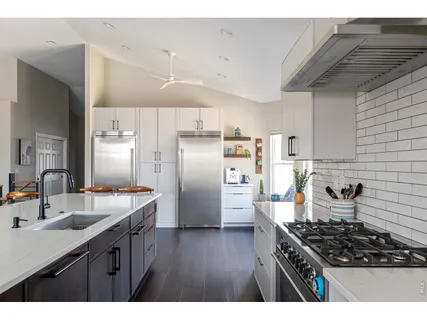 $1,050,000 | 1001 Boxelder Circle, Longmont, CO 80503