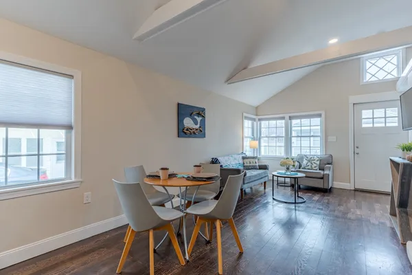 $299,000 | 17 Kentville Terrace, Hampton, NH 03842