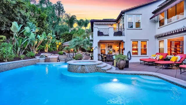 $3,200,000 | 31 Calle Vista Del Sol, San Clemente, CA 92673