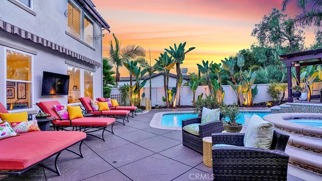 $3,200,000 | 31 Calle Vista Del Sol, San Clemente, CA 92673