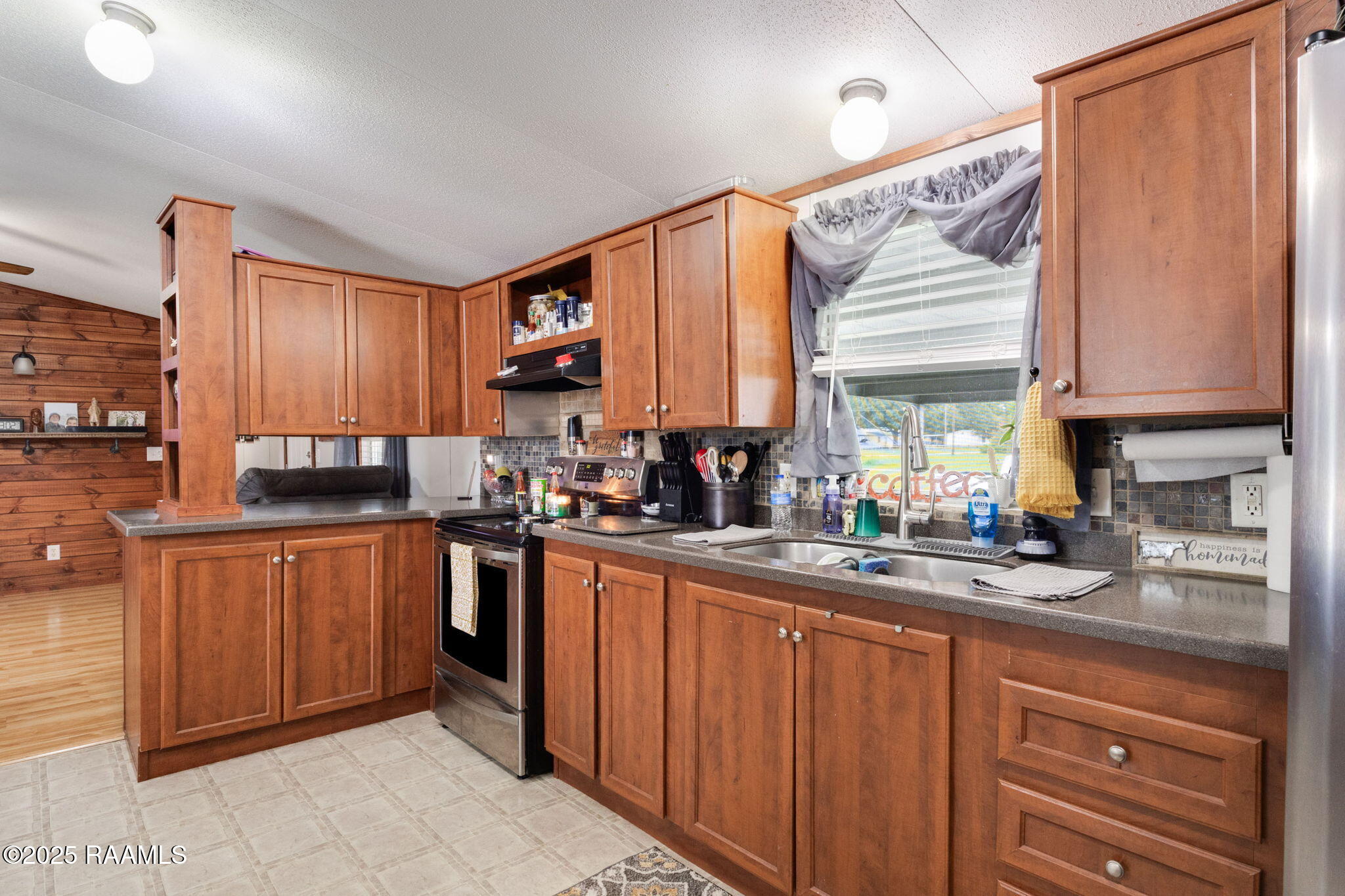 2612 Snapper Road New Iberia, LA 70560 - Photo 8 of 24 9-web-or-mls-2612 Snapper-4