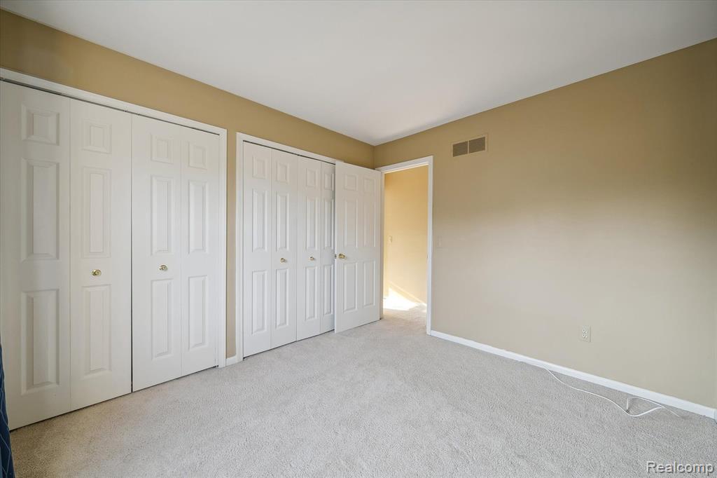 3244 Bridlewood Drive Rochester, MI 48306 - Photo 29 of 48