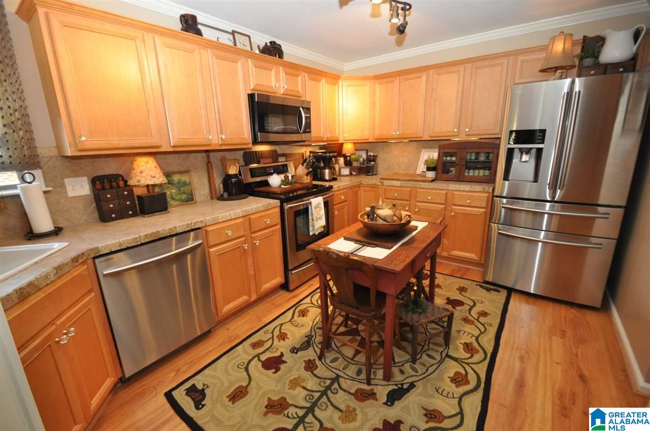 204 Queens Gate Alabaster, AL 35114 - Photo 9 of 24